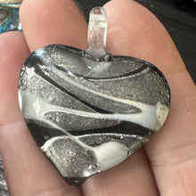 Load image into Gallery viewer, Murano-Style Lampwork Glass Pendants Round &amp; Heart Set Jewlery Making Supply