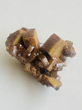 Load image into Gallery viewer, 19g Vanadinite crystal cluster red/brown Hexagonal Crystal Mineral Specimen 