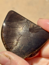 Load image into Gallery viewer, 112ct Rare Fire Obsidian-Glass Butte, Oregon Gemstone Lapidary Rough Specimen