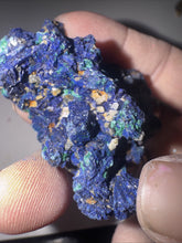 Load image into Gallery viewer, 189ct Natural Azurite Blue Gemstone Mineral Display Crystal Specimen 49x50mm