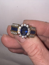 Load image into Gallery viewer, Vintage ADL 14k Yellow Gold Blue Sapphire Cocktail Statement Ring 5.1g Size 7