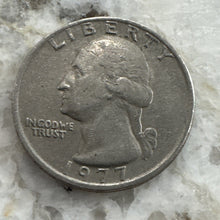 Load image into Gallery viewer, 1977-- Washington Quarter Error Quarter