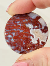Load image into Gallery viewer, 38ct Red Moss Plume Agate Round Gemstone Cabochon 33mm Old Stock Lapidary