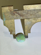 Load image into Gallery viewer, 2.5ct Australian Lightning Ridge Black Opal Preform Cab Gemstone Flash 10x13mm