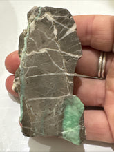 Load image into Gallery viewer, 62g Nevada Broken Arrow Variscite Turquoise Otteson Gemstone Slab For Lapidary